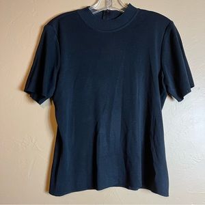 Ming want womens shirt size small